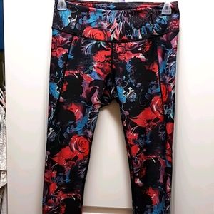 Calia Leggings with Gorgeous fabric pattern